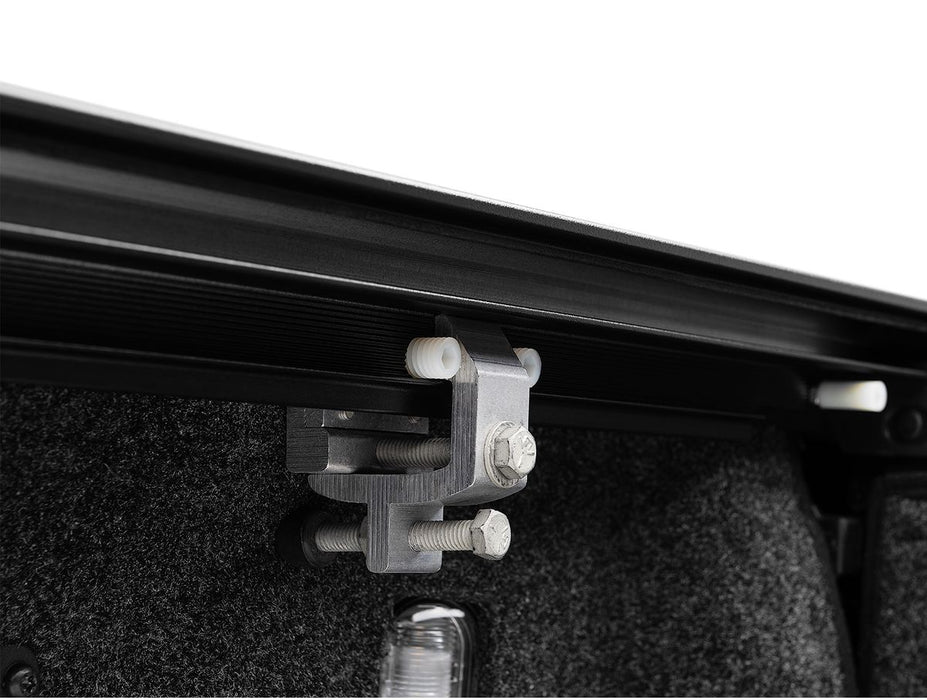 RetraxONE XR Manual Retractable Tonneau Cover w/ T-Slot Rails - image 15