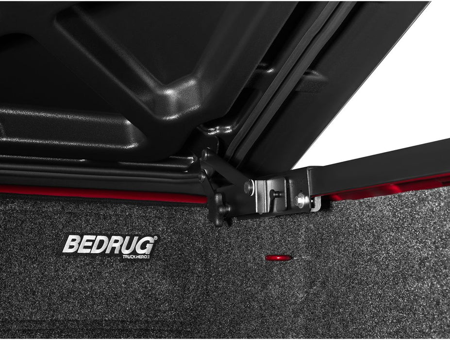 UnderCover SE One Piece Tonneau Cover - image 10