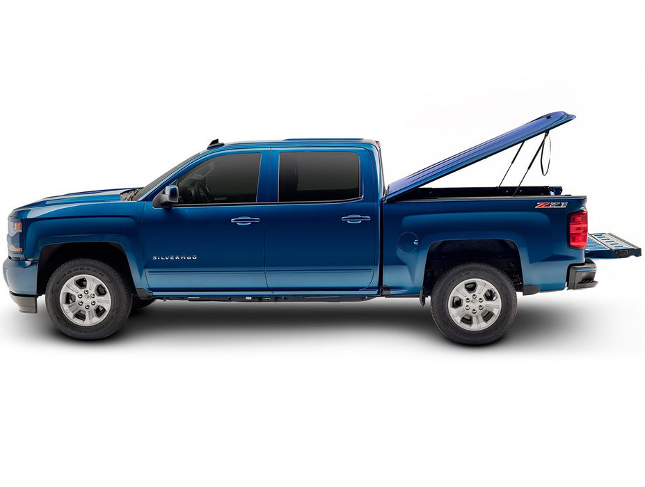 UnderCover LUX One Piece Tonneau Cover - image 12