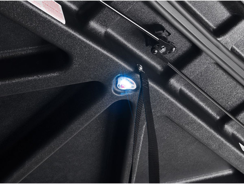 UnderCover LUX One Piece Tonneau Cover - image 7