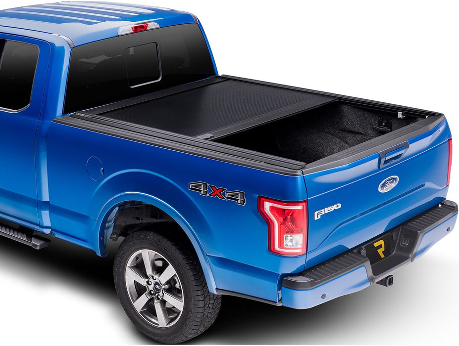 RetraxONE MX Manual Retractable Tonneau Cover - image 3