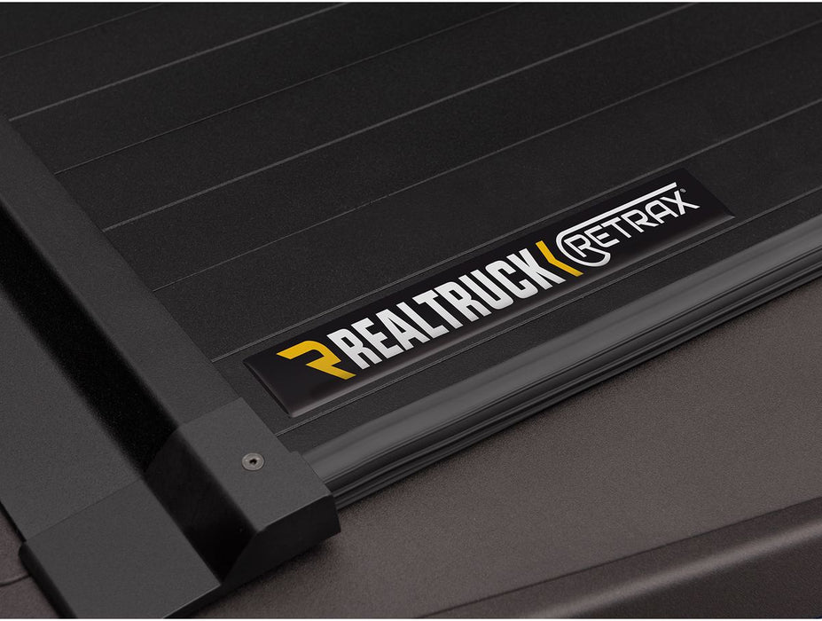 Retrax IX Manual Retractable Tonneau Cover - image 14