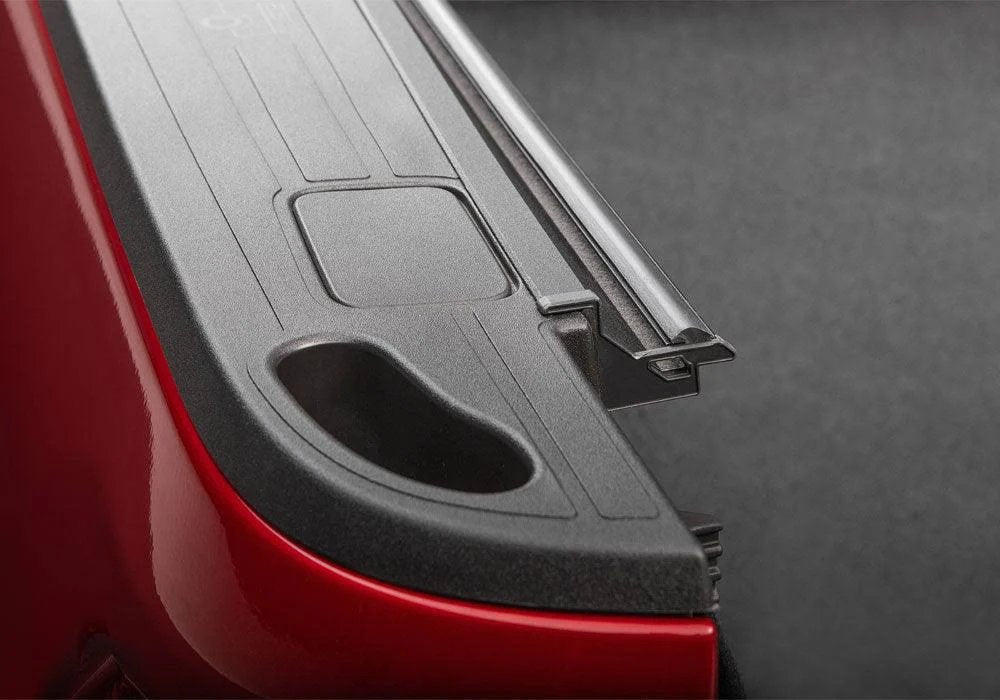 BAKFlip MX4 Tonneau Cover | 2019-2027 Chevy/GMC Silverado/Sierra 1500 5'8" Bed