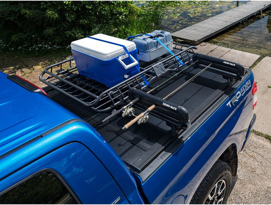 RetraxONE XR Manual Retractable Tonneau Cover w/ T-Slot Rails - image 6
