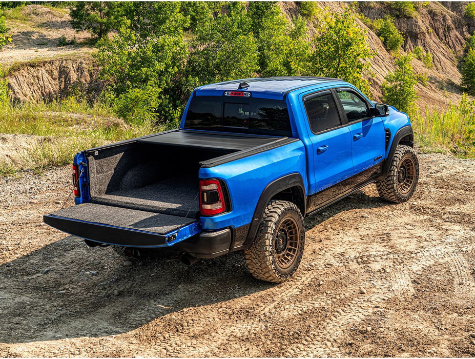 Retrax IX Manual Retractable Tonneau Cover - image 18