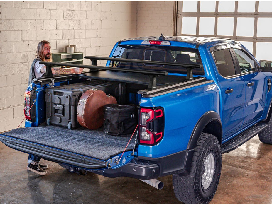 RetraxPRO XR Manual Retractable Tonneau Cover w/ T-Slot Rails