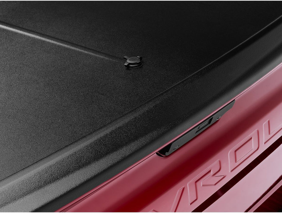UnderCover SE One Piece Tonneau Cover - image 13