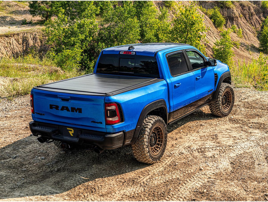 Retrax IX Manual Retractable Tonneau Cover - image 16