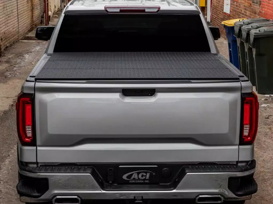 LOMAX Low-Profile | 2017-2024 Nissan Titan 5'6" Bed