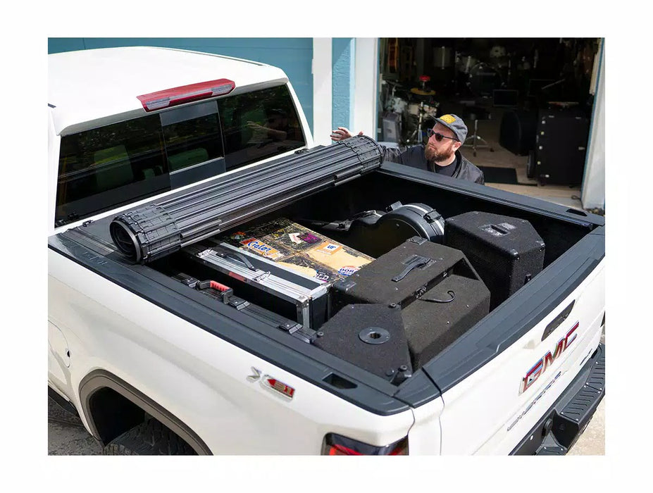 Revolver X4S Tonneau Cover | 2020-2027 Jeep Gladiator 5' Bed
