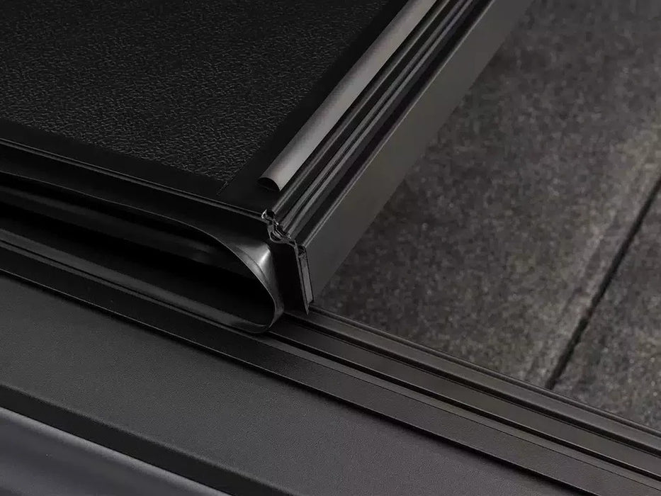 BAKFlip F1 Tonneau Cover | 2020-2027 Jeep Gladiator 5' Bed