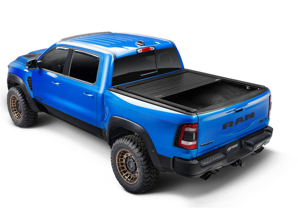 RetraxPRO XR Manual Retractable Tonneau Cover w/ T-Slot Rails