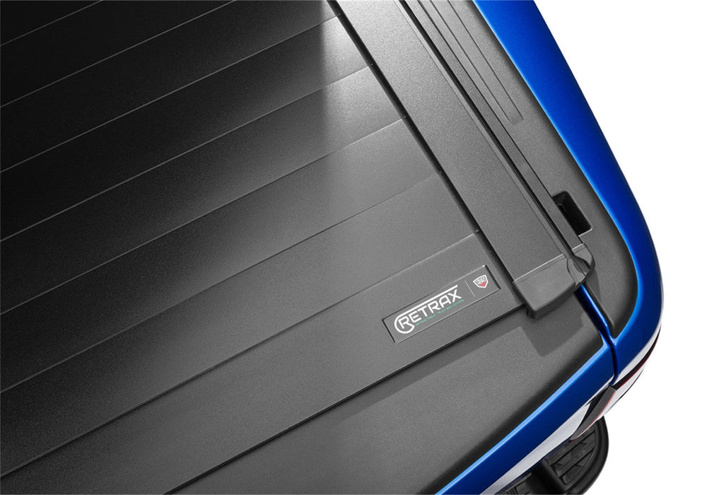 RetraxPRO XR Manual Retractable Tonneau Cover w/ T-Slot Rails