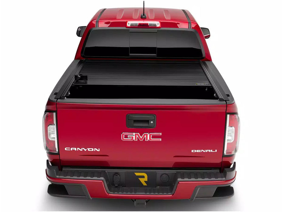 RetraxPRO MX Manual Retractable Tonneau Cover
