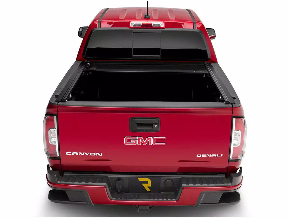 RetraxPRO MX Manual Retractable Tonneau Cover